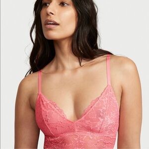 Women’s Victoria’s Secret Lace Bralette Size Small Coquette, Feminine, Delicate